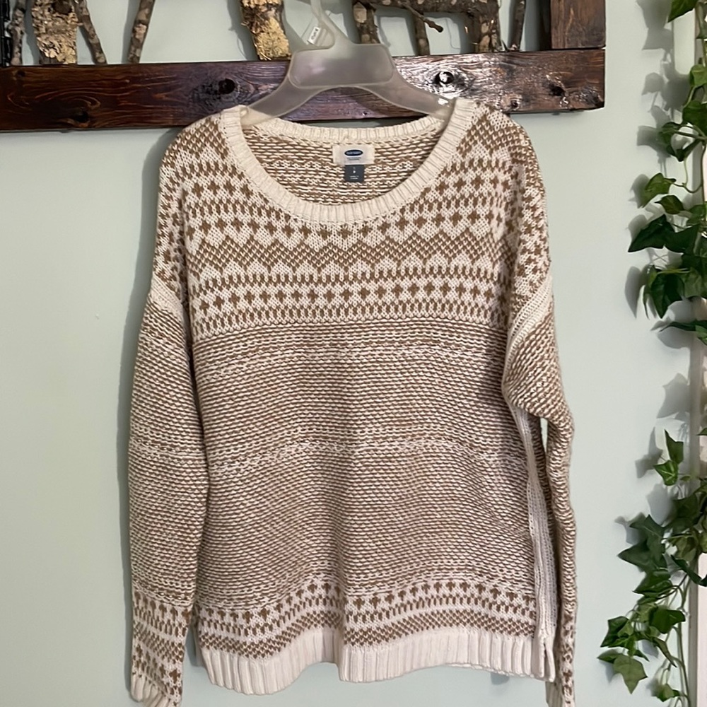 Knitted sweater